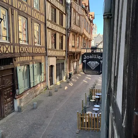 Le Graveur Saint Maclou, Hyper Centre, Typique Rouennais *