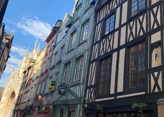 Le Graveur Saint Maclou, Hyper Centre, Typique Rouennais